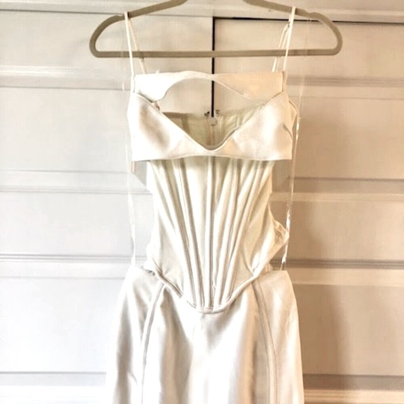 NWT HOUSE OF CB Paloma Ivory Corset Sleeveless Mermaid Gown XS MSRP $285 - Picture 6 of 13